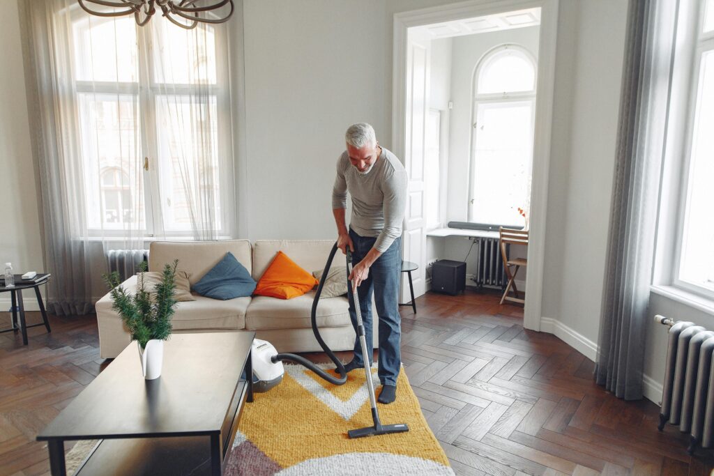 Top 20 Common Mistakes in DIY Carpet Cleaning Common mistakes in DIY carpet cleaning Professional carpet cleaning service in Phoenix using advanced equipment to deep clean and restore commercial carpets, ensuring a fresh and spotless appearance.